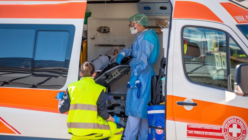 Morta in ospedale giovane donna coinvolta in un incidente stradale nel Nisseno
