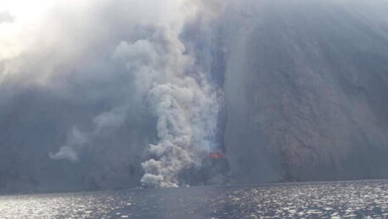 Frane di lava a Stromboli: tsunami di oltre un metro e mezzo